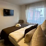 Rheinblick Апартаменты *