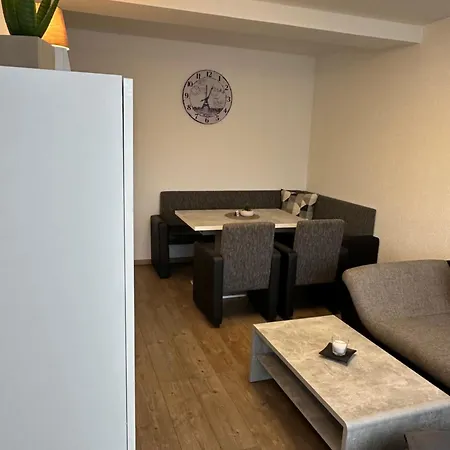 Rheinblick Lägenhet *